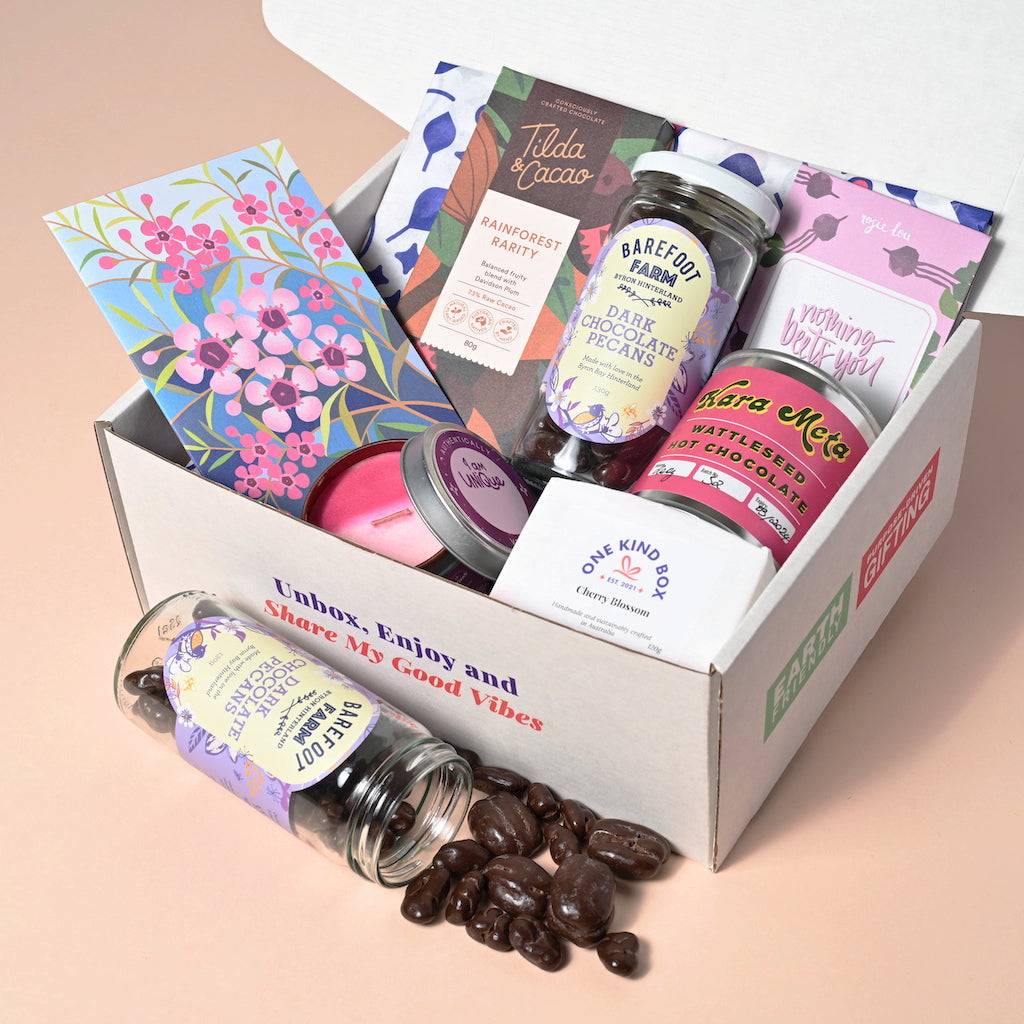 Send a gift hamper that will make someone feel special. We deliver gift hampers Australia wide. They're gift boxes designed to impress, packed with your favourite gourmet Australian chocolates, nuts, candles and cards.